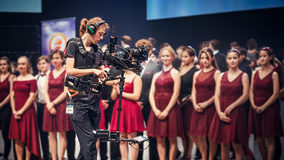 Stabiliser avec une steadycam - Great Plains Productions